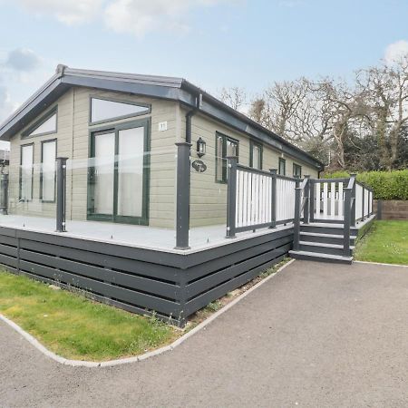Amethyst Lodge Lymington Exterior foto
